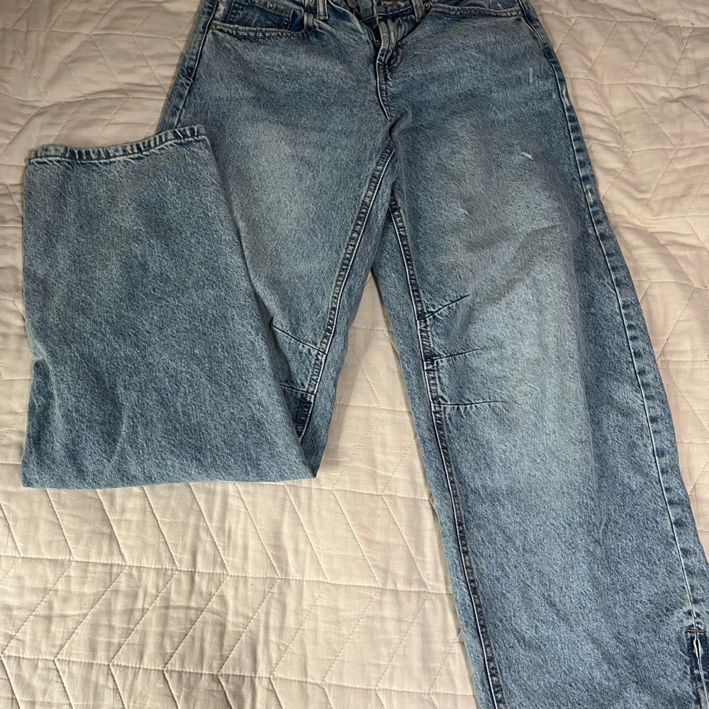 Wild Fable Blue Relaxed Jeans with Subtle Fading